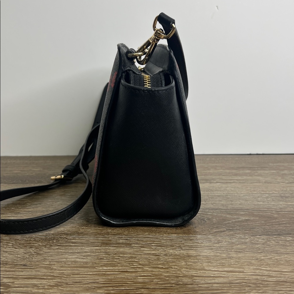 Michael Kors Jet Set Travel Rose Print Crossbody Bag – Black & Red - Picture 2 of 16